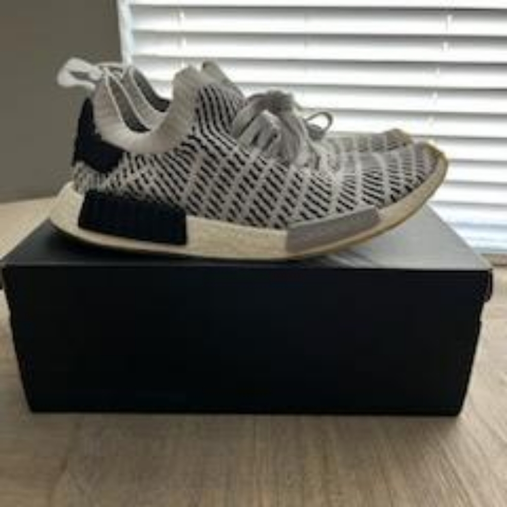 Adidas NMD R1 - Picture 3 of 9